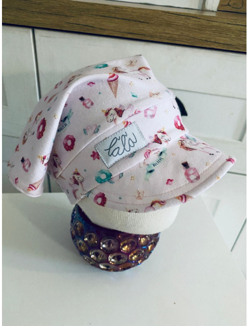 Vzorovaná úpletová šatka LORY so šiltom - na pevno