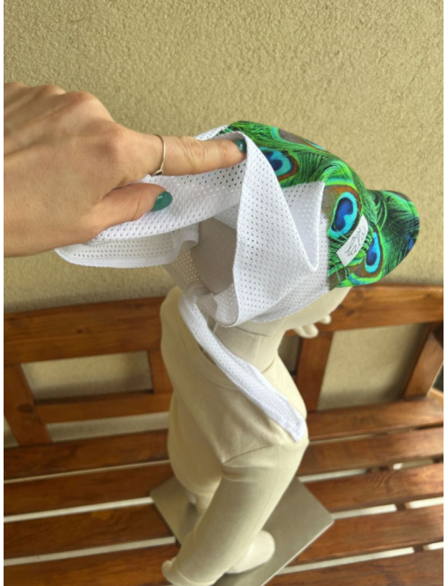 Biela dierková šatka SUMMER so šiltom - na viazanie