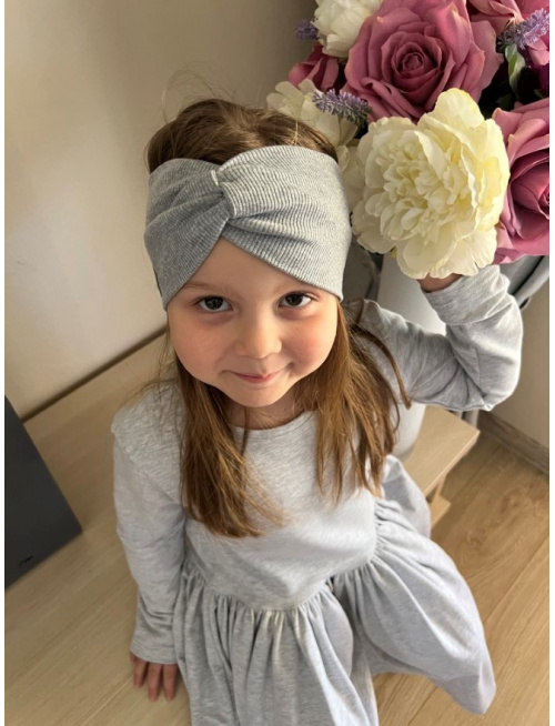 Rebro čelenka TOČENÁ - stredne sivý melír