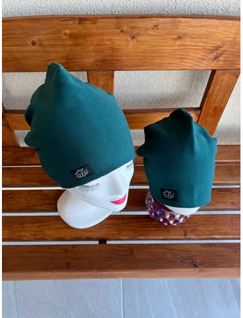 Parma šmolko čiapka - smaragd zelená - dvojvrstvová