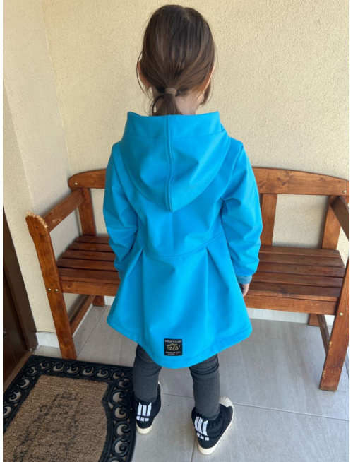 Rastúca softshell bunda s prestrihom - sukničková - RIO - jeseň/ZIMA