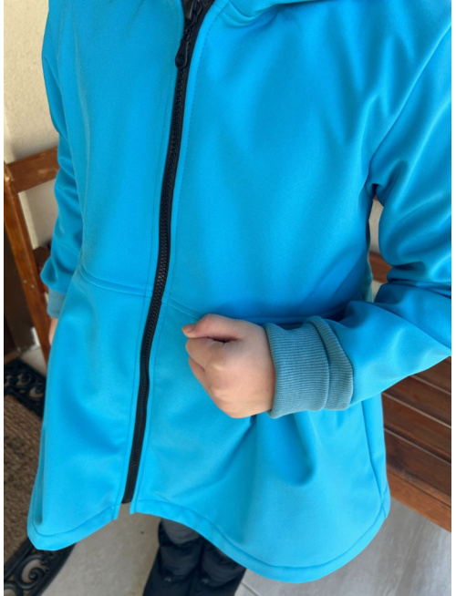 Rastúca softshell bunda s prestrihom - sukničková - RIO - jeseň/ZIMA