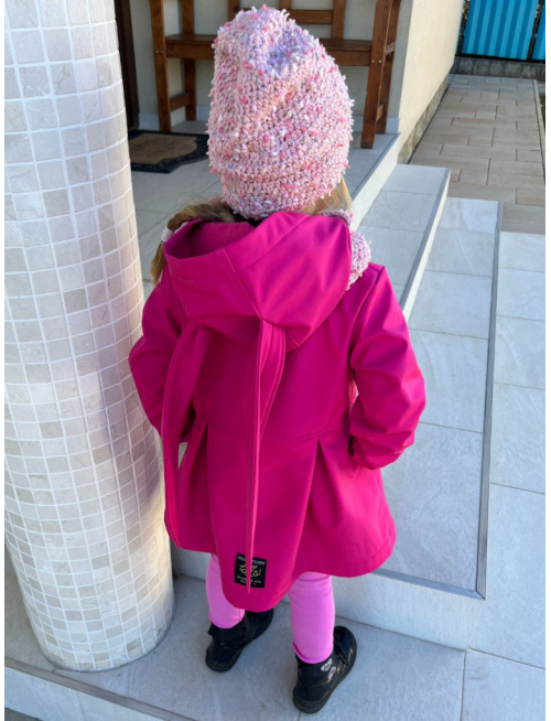 Rastúca softshell bunda s prestrihom - sukničková - RIO s uškami - jeseň/ZIMA