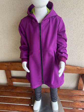 Rastúca softshell bunda s prestrihom - sukničková - RIO s uškami - jeseň/ZIMA