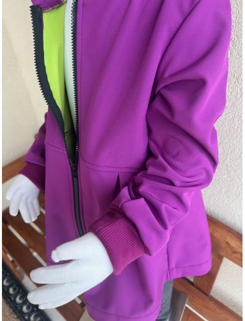 Rastúca softshell bunda s prestrihom - sukničková - RIO s uškami - jeseň/ZIMA