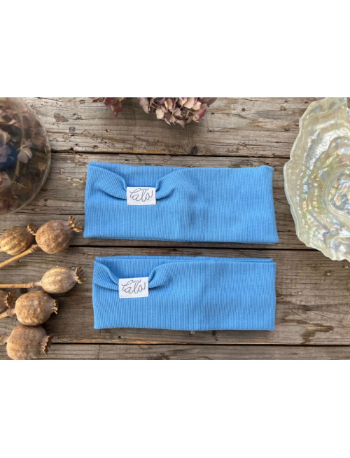 Rebro čelenka ROVNÁ - nebíčkovo modrá