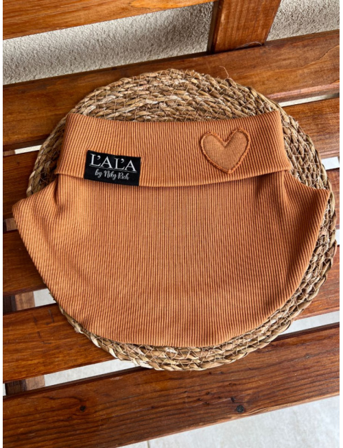 Rebro tvarovaný nákrčník - detský - by Niky Rich