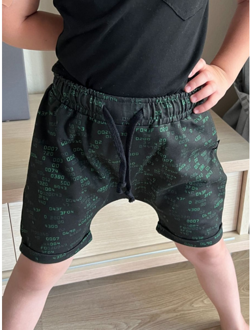 Krátke pudláče s funkčnou šnúrkou v páse - vzor Metrix