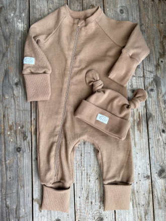 SET Rebro NEW BORN overal  + mini rebro čiapočka s uzlíčkami