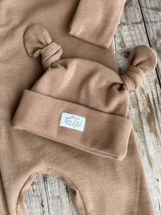 SET Rebro NEW BORN overal  + mini rebro čiapočka s uzlíčkami