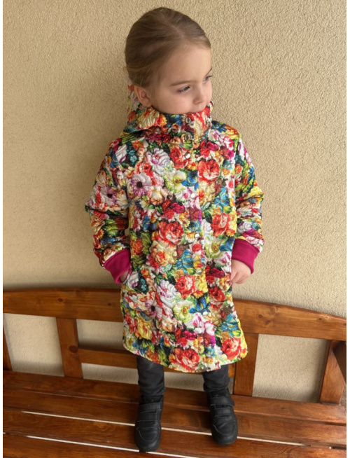 Predĺžená bomber bunda s kapucňou