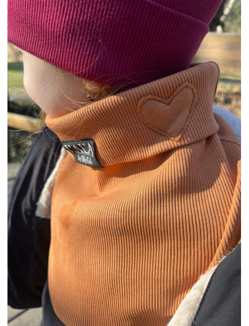 Rebro tvarovaný nákrčník - detský - by Niky Rich