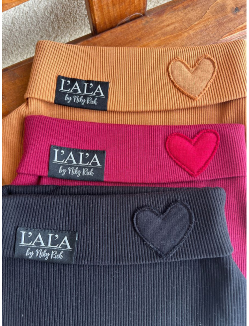 Rebro tvarovaný nákrčník - dospelý - by Niky Rich