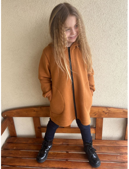 Rastúci kabátik RIO s uškami - hladko v páse - počesaná teplákovina