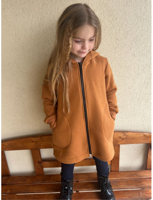 Rastúci kabátik RIO s uškami - hladko v páse - počesaná teplákovina - karamel