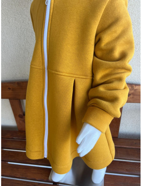 Rastúci kabátik s prestrihom - sukničkový - RIO - počesaná teplákovina