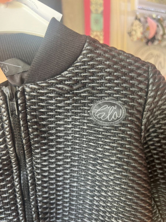 MOTO Podšitá bomber bunda z koženkového prešiváku - čierna