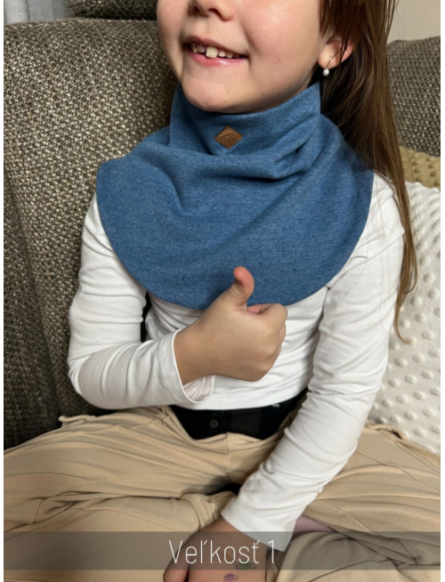 Žíhaný rebro tvarovaný nákrčník