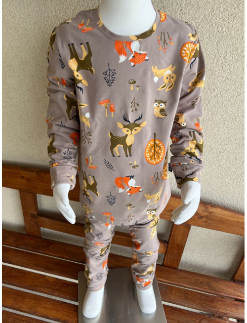 Detské pyžamko Lesné zvieratká na pieskovo hnedej - klasik strih