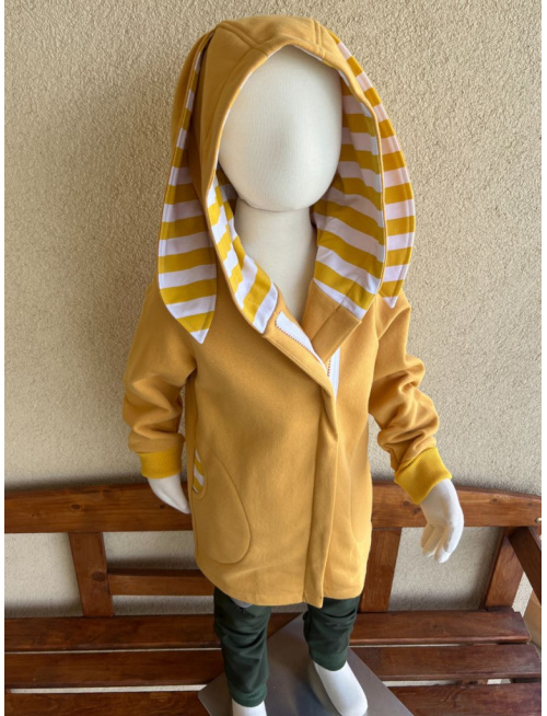 Rastúci kabátik so šikmozipsom, uškami a podšitou kapucňou - tenká počesaná teplákovina - okrová + žltý pásik