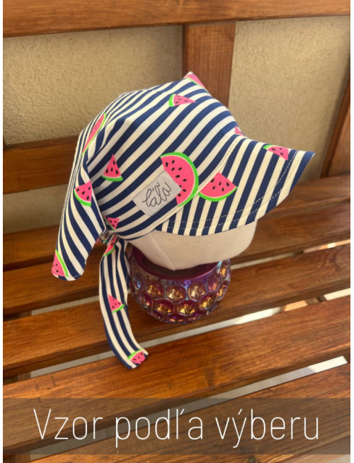 Vzorovaná úpletová šatka SUMMER so šiltom - na viazanie