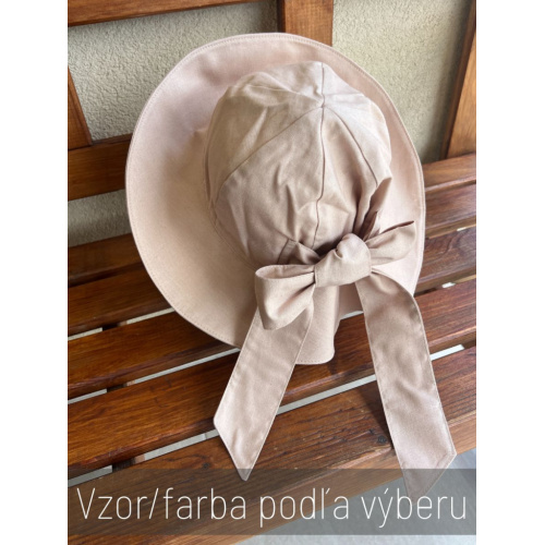 Rastúci elegantný klobúk LADY