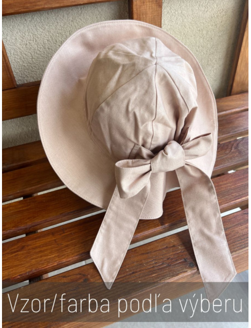 Rastúci elegantný klobúk LADY