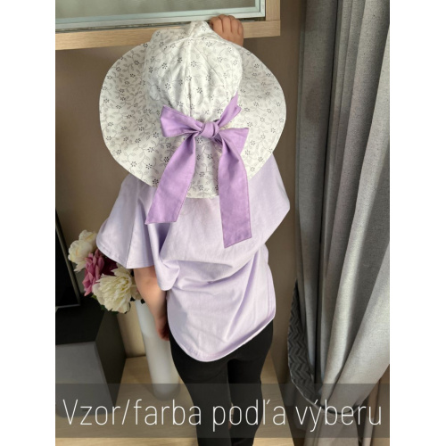 Rastúci elegantný klobúk LADY