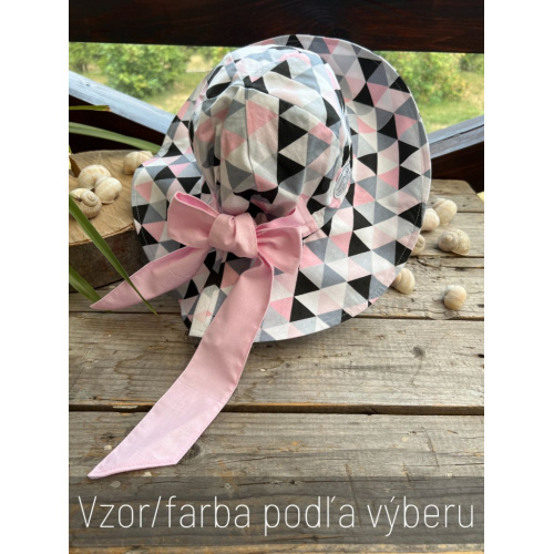 Rastúci elegantný klobúk LADY