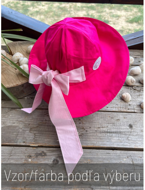 Rastúci elegantný klobúk LADY