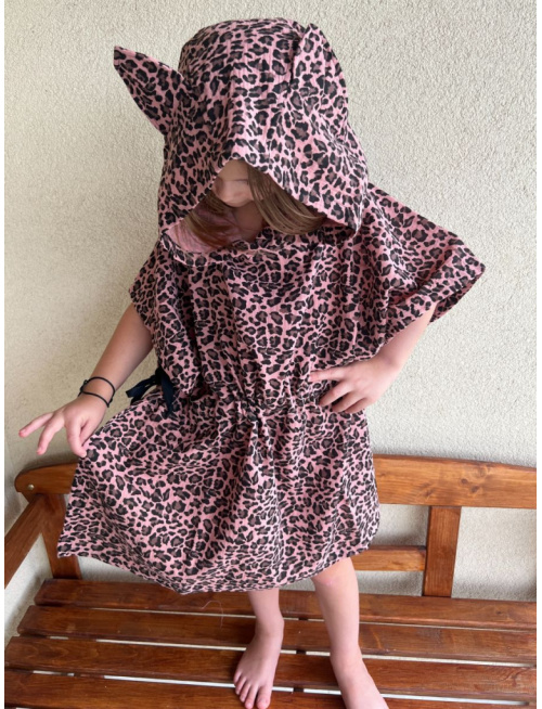 Detské pončo vĺčik uši - leopard na tmavej staroružovej - gázovina/mušelín