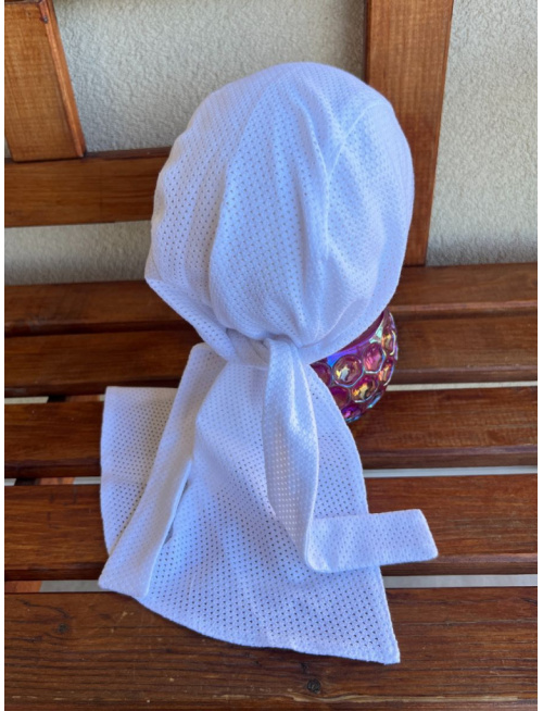 Pirátka bez šiltu na viazanie - dierková - biela