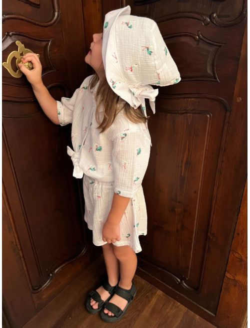 Klobúk Number 1 - gázovina/mušelín - plameniak na bielom podklade