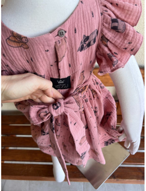 Šaty Valeriána - gázovina/mušelín - zvieratká na tmavej staroružovej