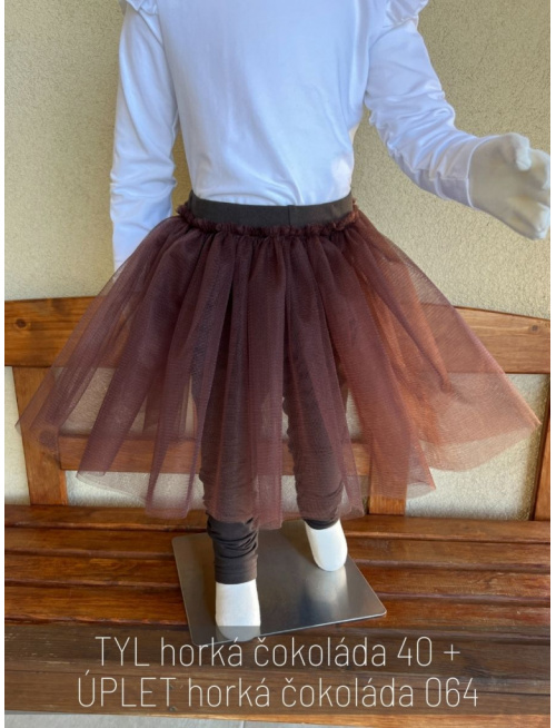 Úpletové legíny s tylovou sukňou