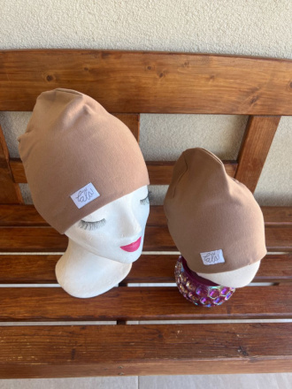 Parma šmolko čiapka - piesková - dvojvrstvová