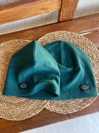 Parma šmolko čiapka - smaragd zelená - jednovrstvová