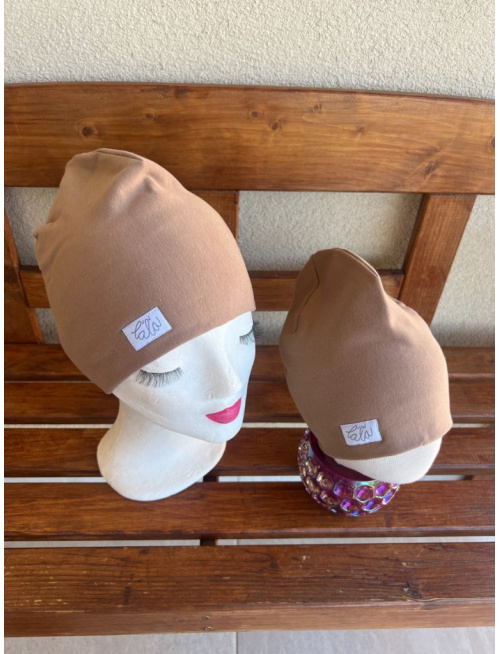 Parma šmolko čiapka - piesková - dvojvrstvová
