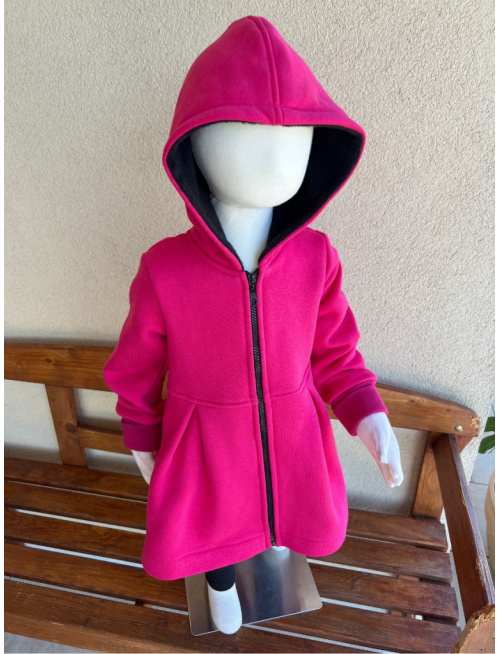 Rastúci kabátik s prestrihom - sukničkový - RIO - počesaná teplákovina - fuchsia