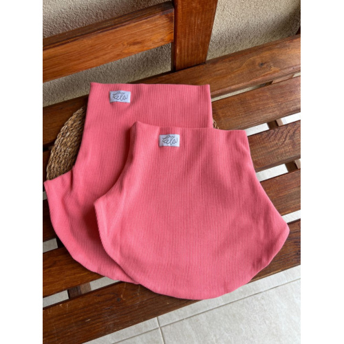 Rebro tvarovaný nákrčník - jasná marhuľa