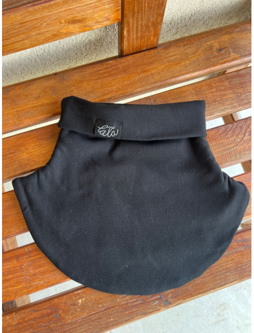 Parma tvarovaný nákrčník - čierna - dvojvrstvový