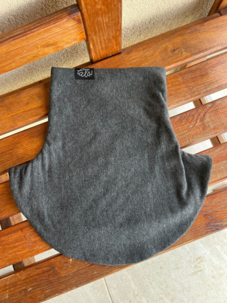 Parma tvarovaný nákrčník - antracit - dvojvrstvový