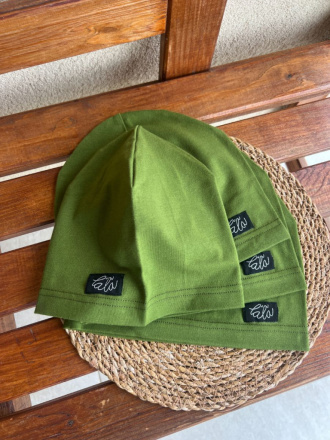 Úpletová šmolko čiapka - jednofarebná - machová - LEN DO VYPREDANIA ZÁSOB