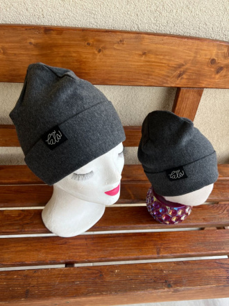 Parma čiapka s vyhnutým lemom - dvojvrstvová