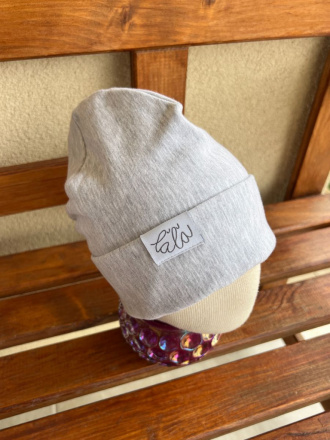 Parma čiapka s vyhnutým lemom - dvojvrstvová