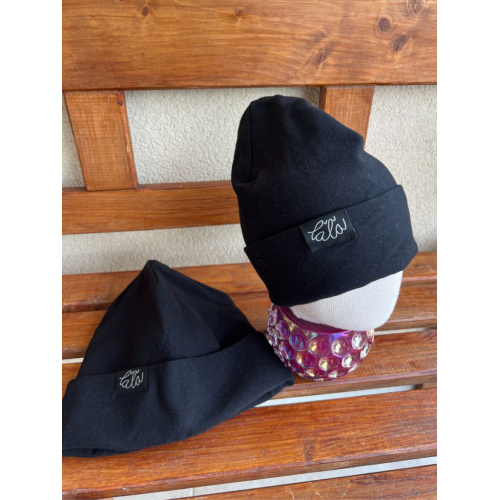 Parma čiapka s vyhnutým lemom - dvojvrstvová - čierna