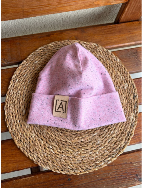 Žíhaná čiapka s vyhnutým lemom