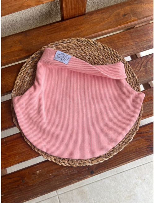 Rebro tvarovaný nákrčník - svetlá marhuľa