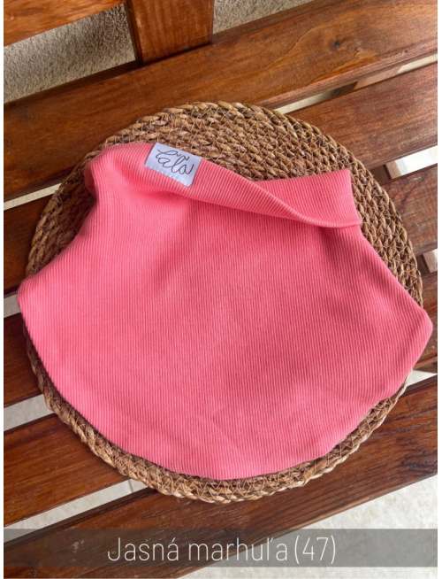 Rebro tvarovaný nákrčník