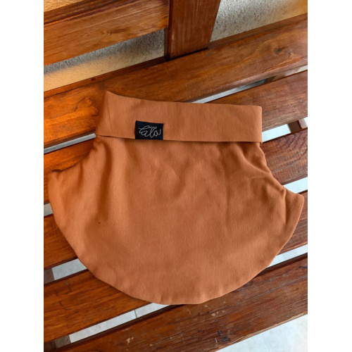 Parma tvarovaný nákrčník - okrová - dvojvrstvový